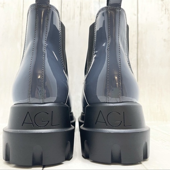 New Agl Maxine Patent Leather Lugged Sole Chelsea Boots in Navy/Midnight Size 6 - Picture 13 of 16